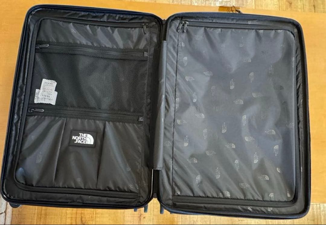 ノースフェイス キャリーバッグ 24インチ ゴールド ベージュ