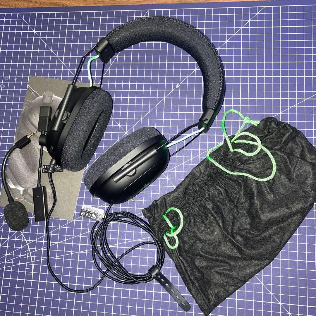 Razer BlackShark V2 ゲーミングヘッドセット
