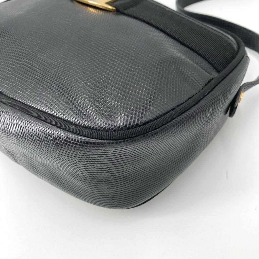 美品✨サルヴァトーレ フェラガモ ヴァラ リザード ショルダーバッグ ブラック