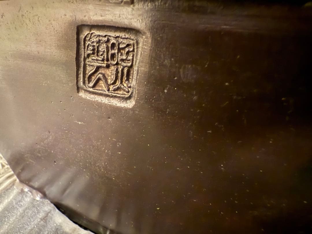 江戸時代　金属製船の彫刻 黒色 伝統的デザイン