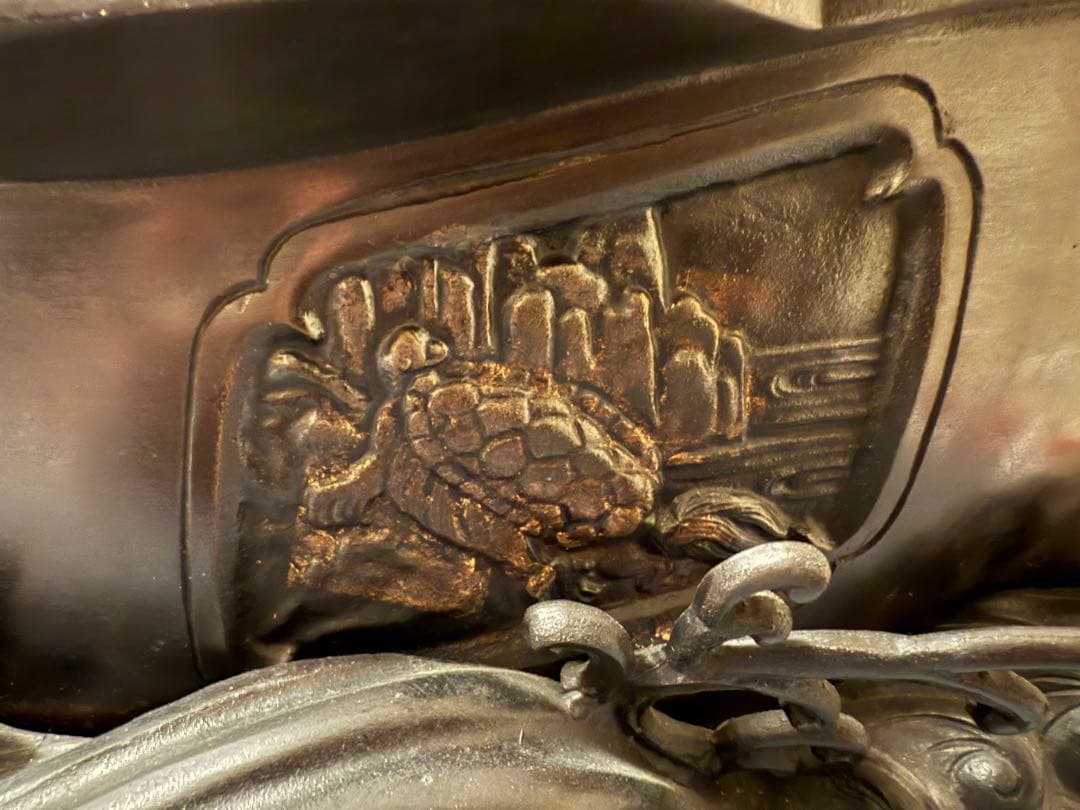 江戸時代　金属製船の彫刻 黒色 伝統的デザイン