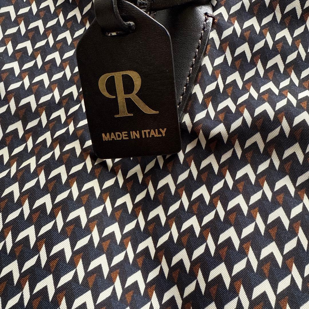 美品　ロベルタピエリ　バッグ　イタリア製