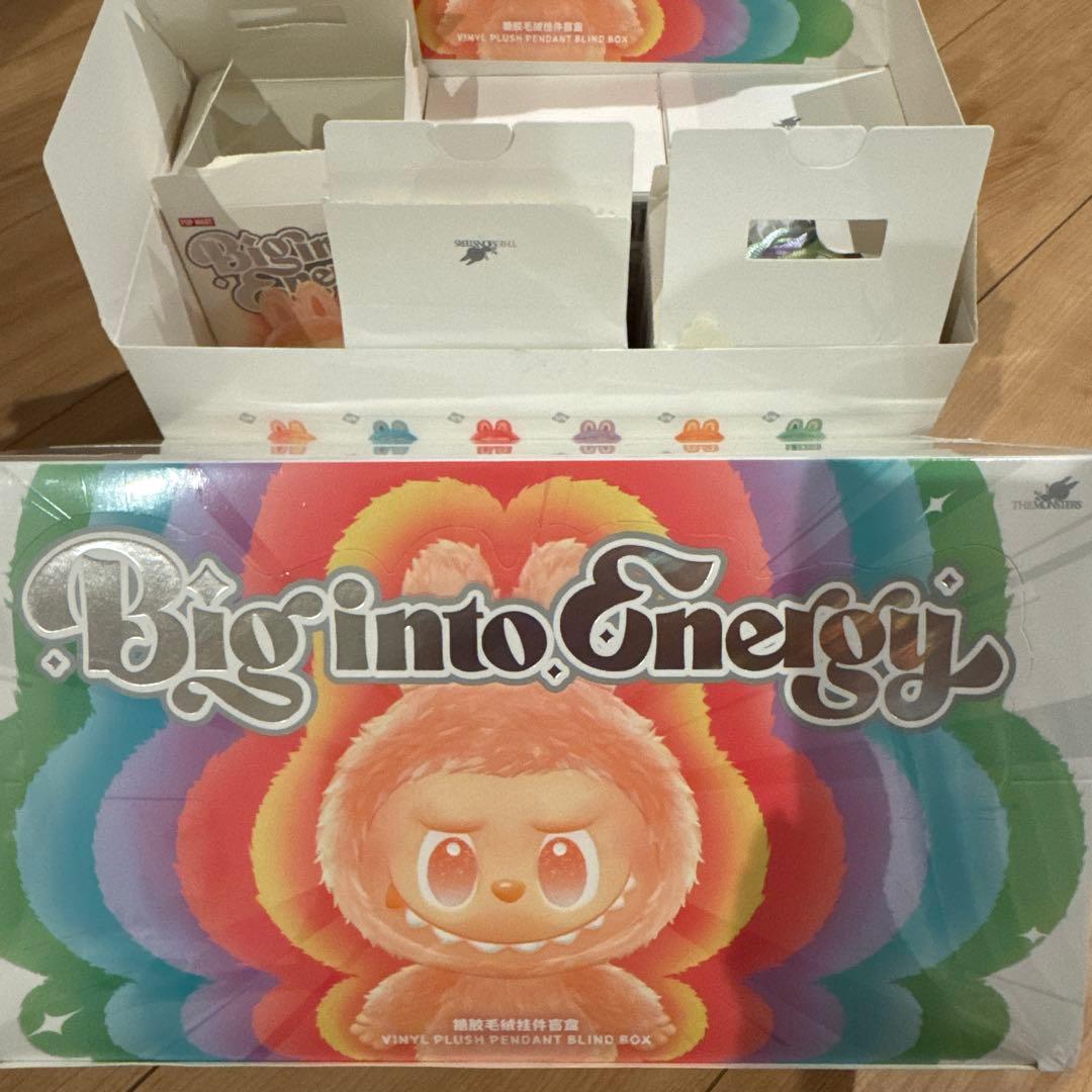 POP MART Big into Energy ラブブ　1ケース未開封　正規品