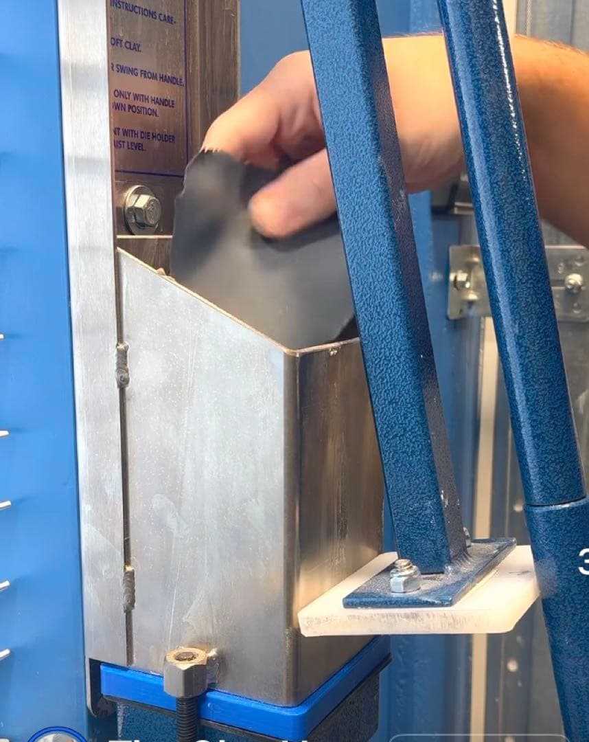 粘土押し出し機　壁取り付け　ハンドル付きステンレススチール押し出し機　4層モード