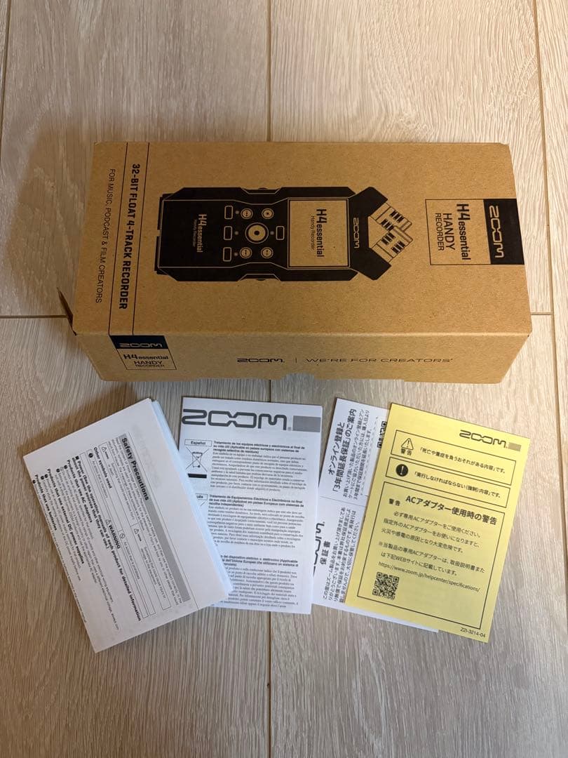 ZOOM H4essential ハンディレコーダー