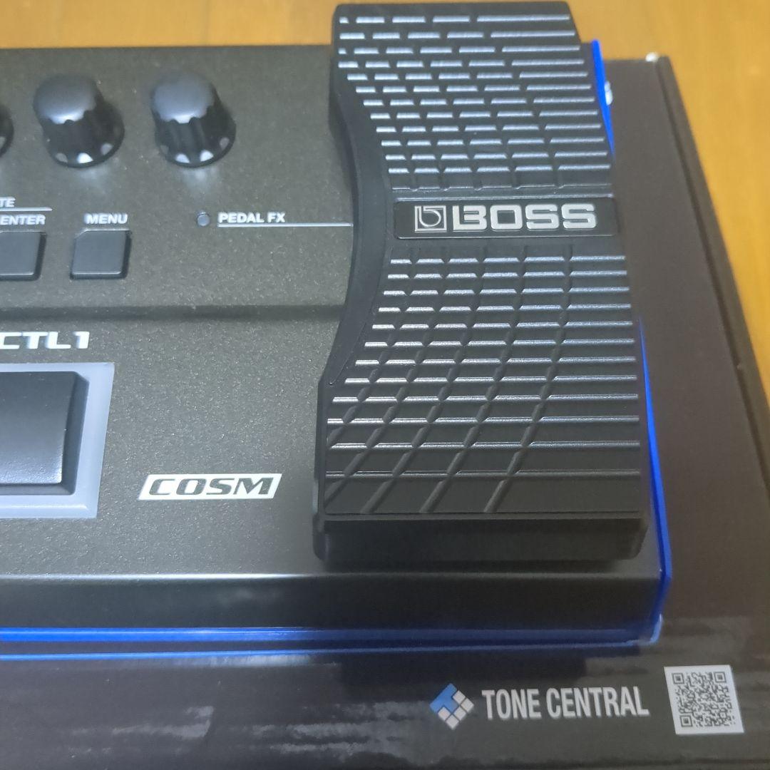 BOSS GT-1 ギターエフェクター　教科書&専用ケース付き