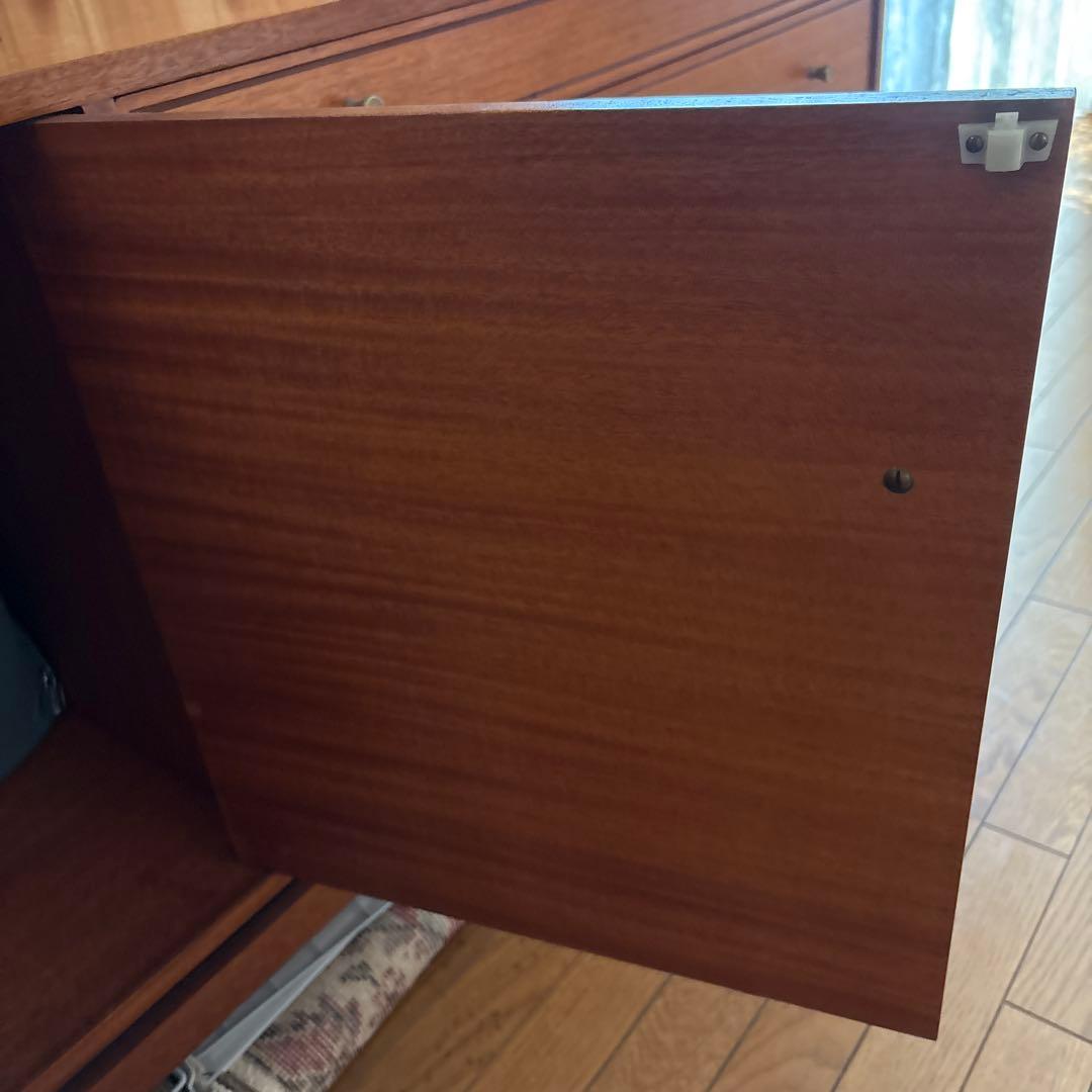 イギリス・ヴィンテージ　サイドボード　テレビボード