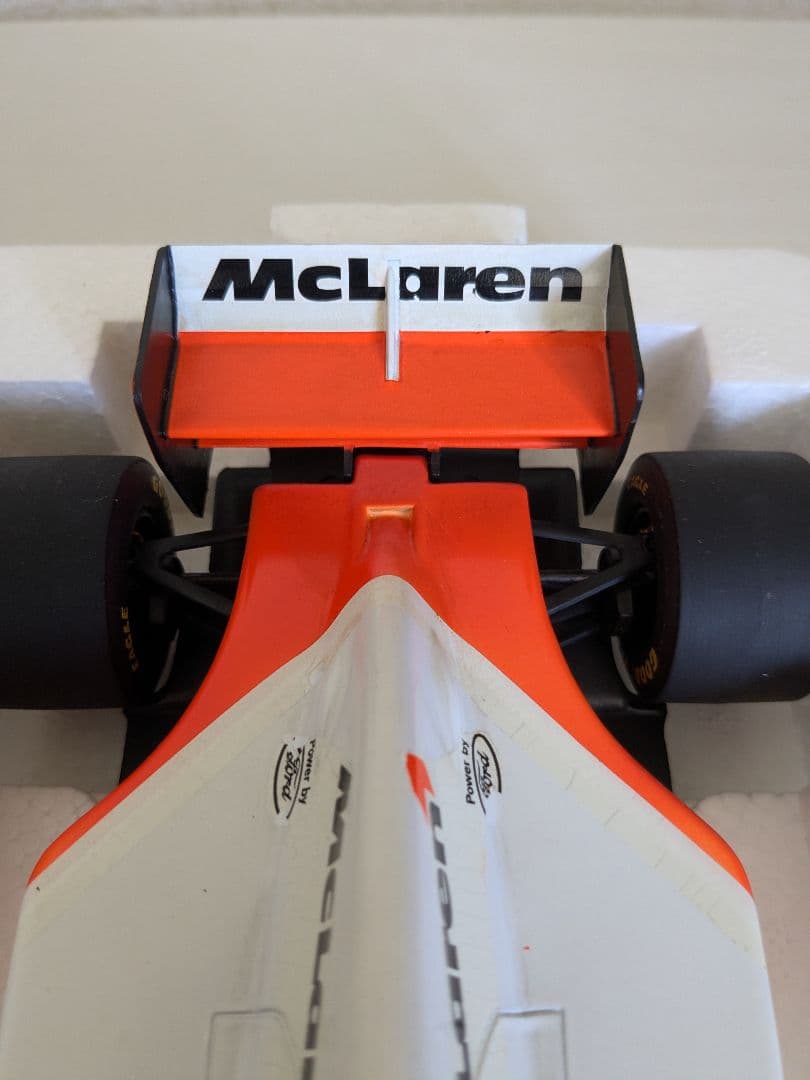 F1 1/18 アイルトン・セナ マクラーレンMP4/8 フォード 1993