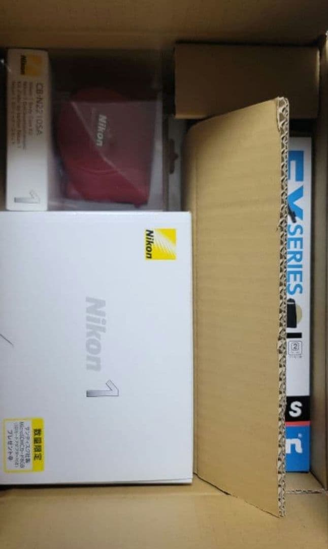 新品　ニコン1 S2ダブルズームキット＋純正レザーケース+三脚　限定セット