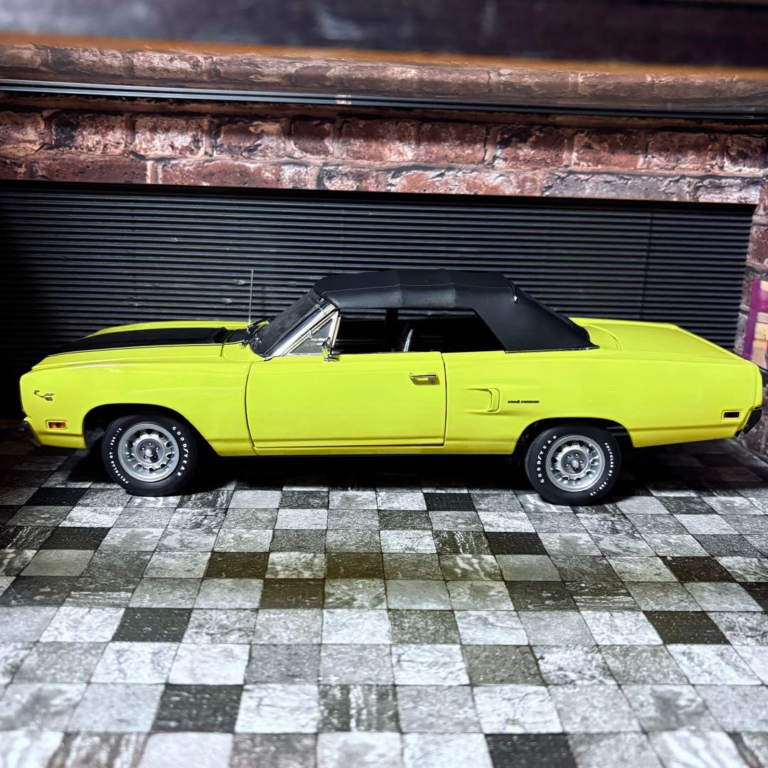 2250台 1/18 GMP プリムス ロードランナー コンバーチブル 1970