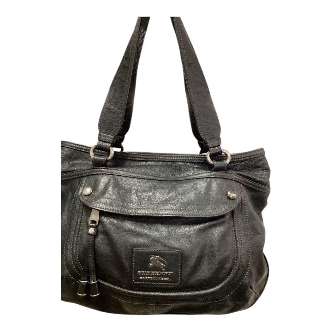 バーバリーブルーレーベル　ブラックレザーショルダーバッグ三陽商会