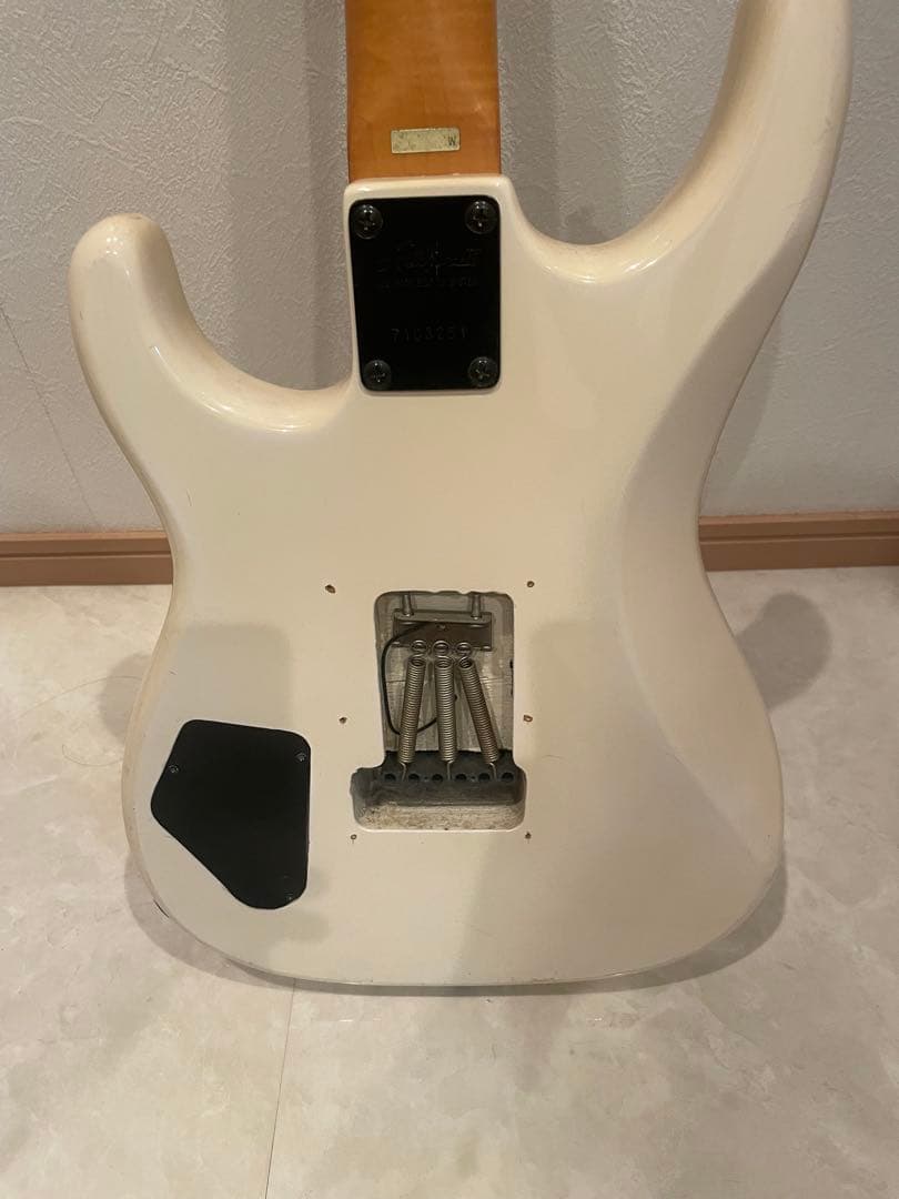 Ariapro IIエルキギター