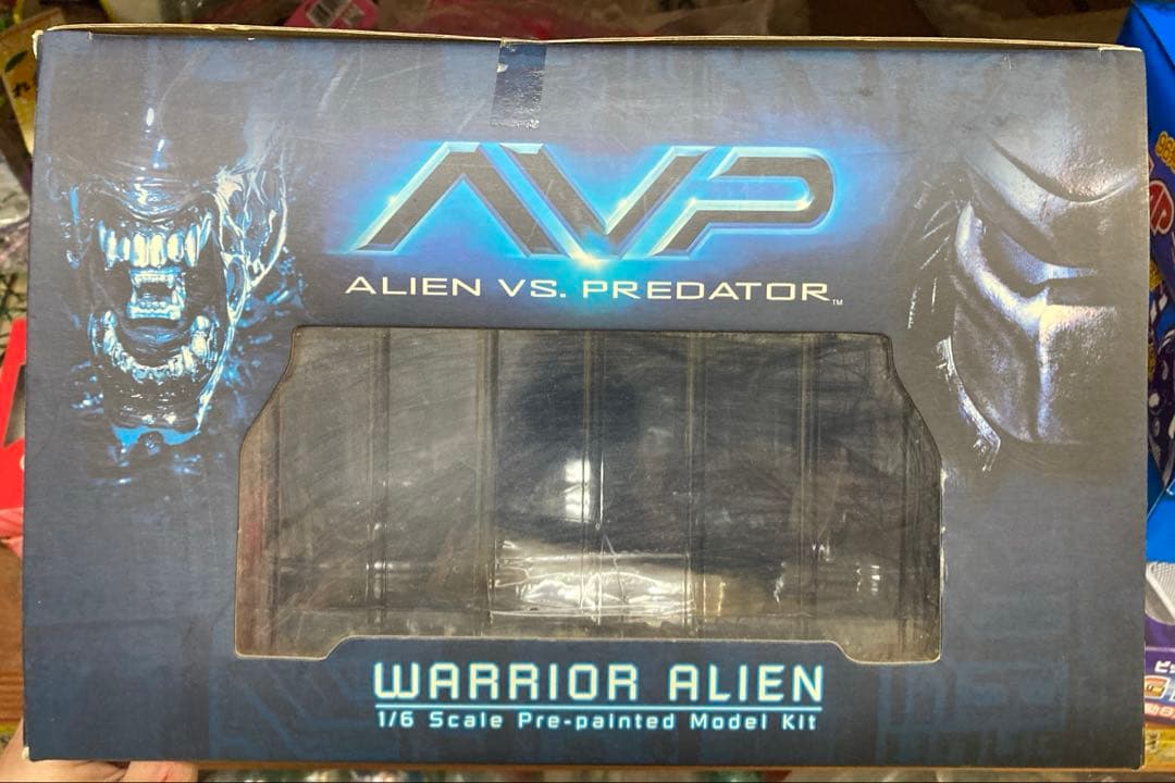 コトブキヤ　Warrior Alien 1/6 スケール塗装済組み立てキット