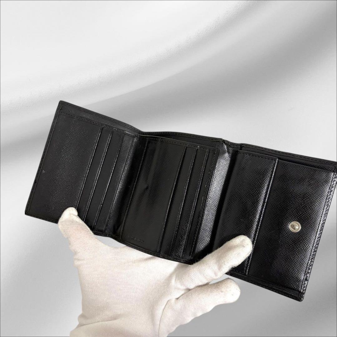 極美品✨ PRADA プラダ 三つ折り財布 オールレザー ブラック 三角ロゴ