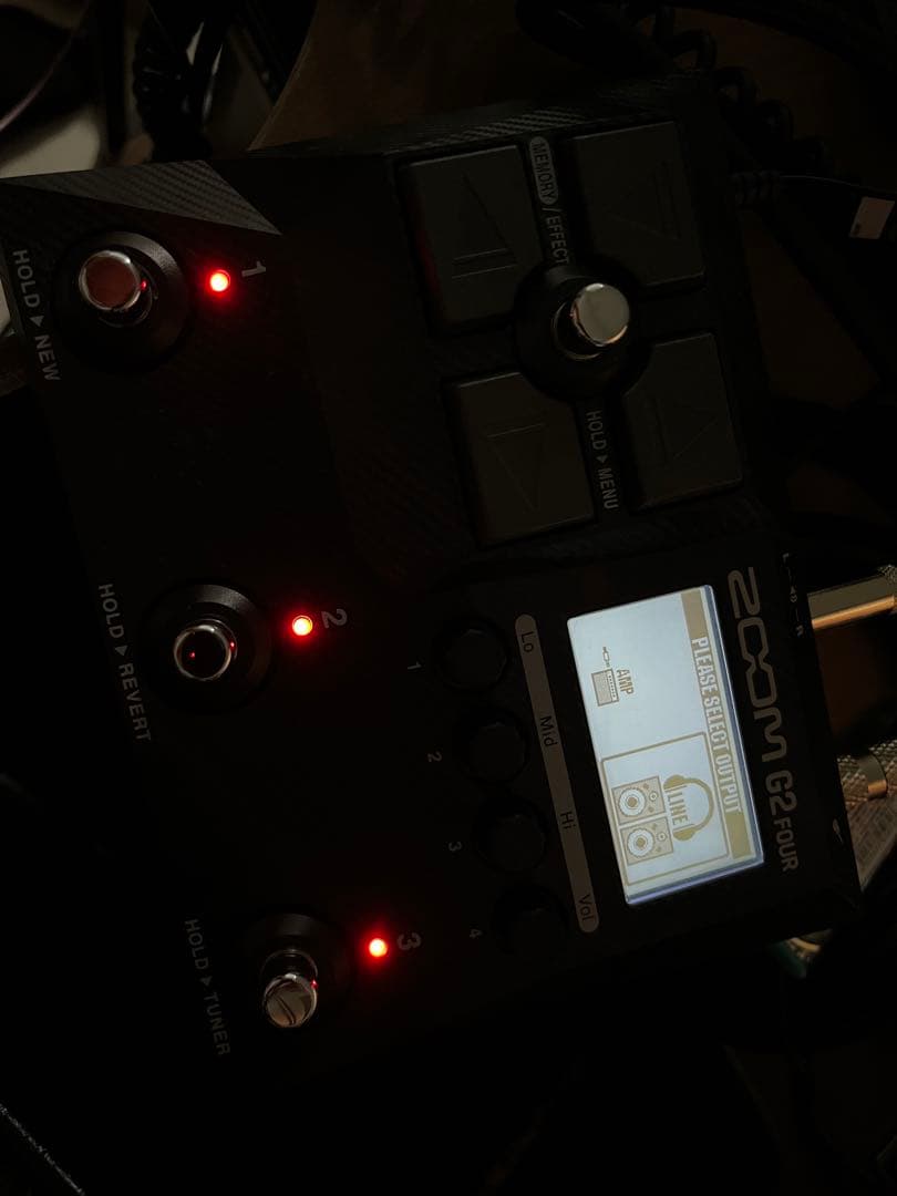 ZOOM G2 FOUR ギターエフェクター