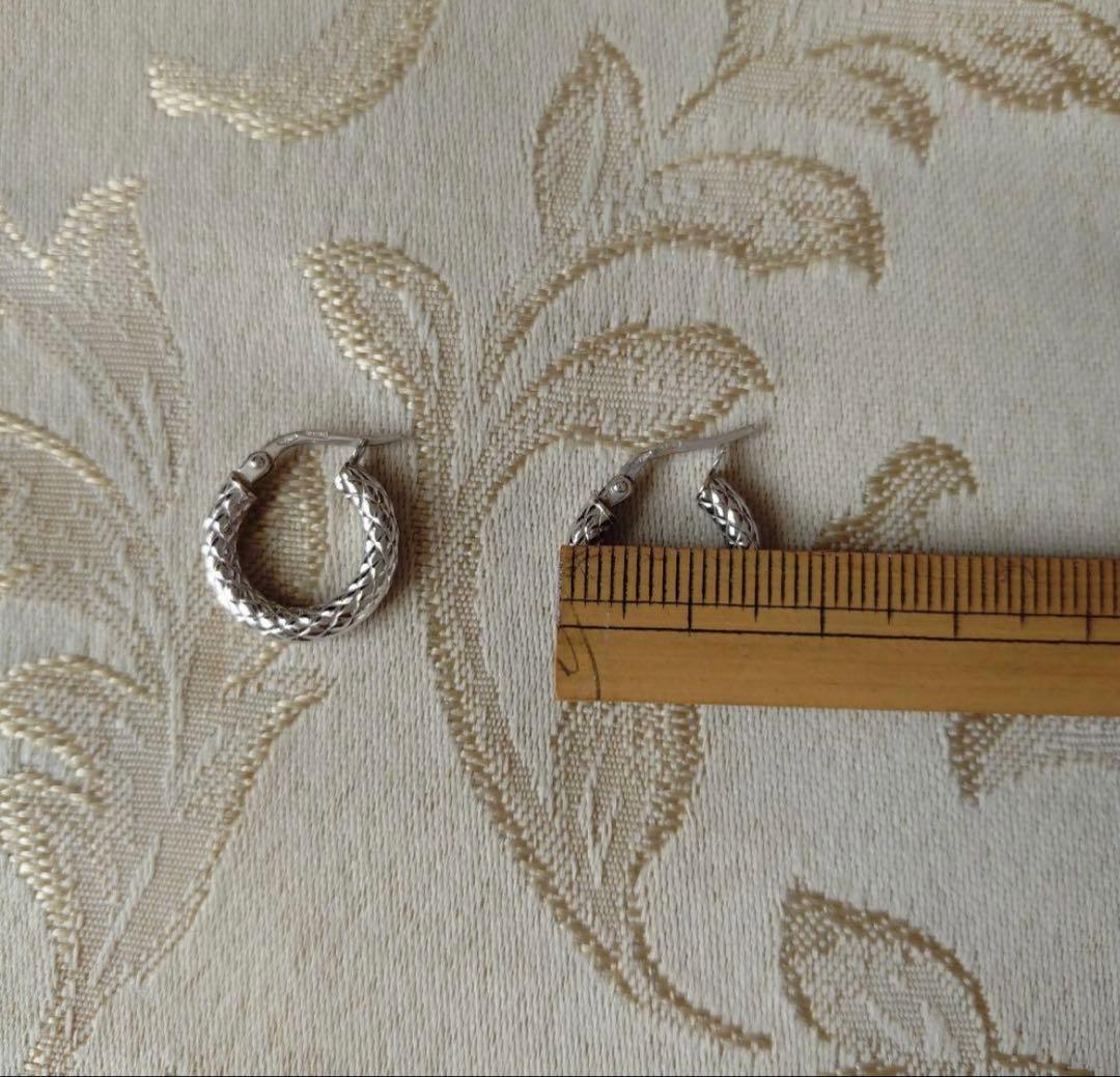 UNOAERRE ウノアエレ　k18ホワイトゴールド　フープピアス