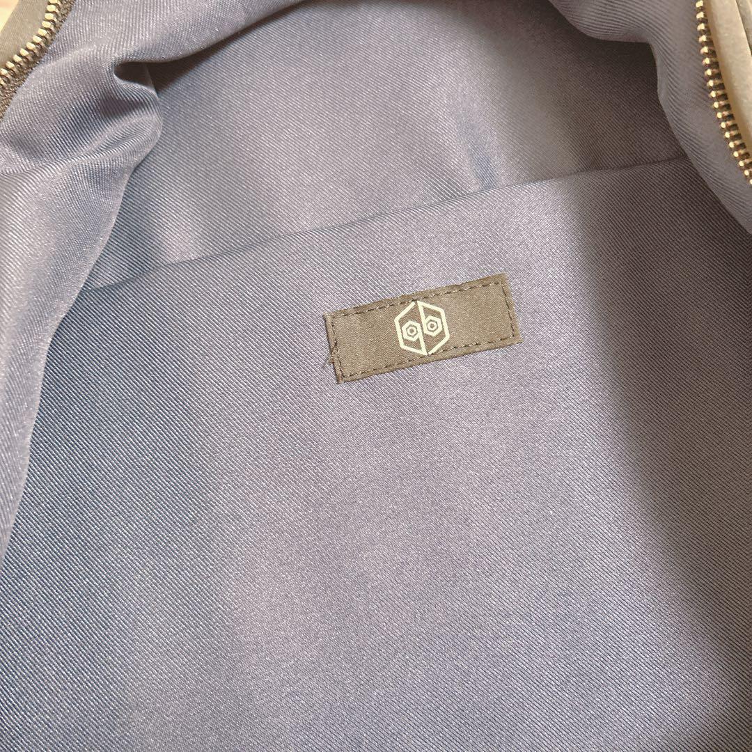 女王蜂 十 聖戦 リュック バックパック 紺藤