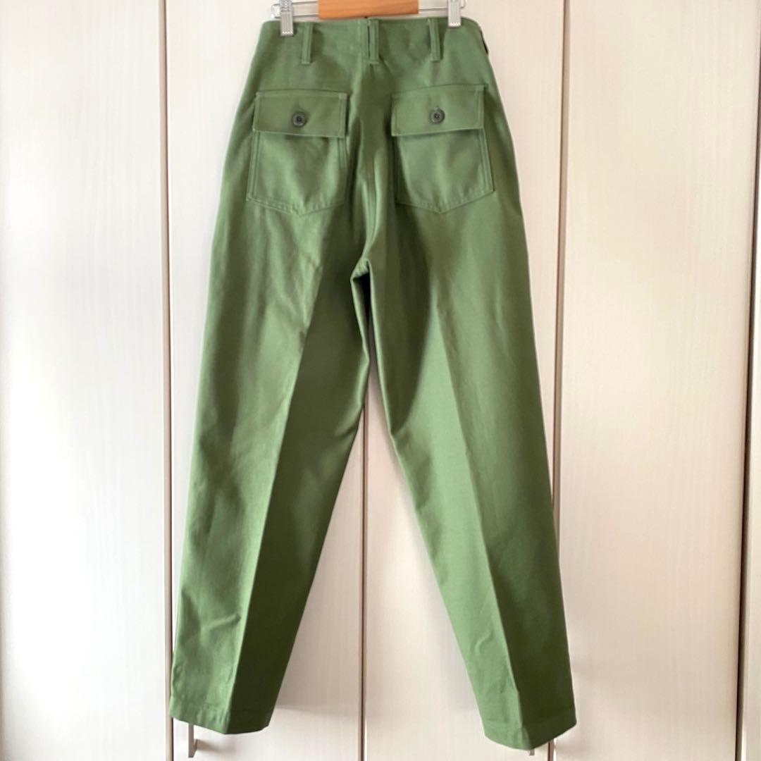 美品✨THE SHINZONE ザシンゾーン ベイカーパンツ 32 カーキ