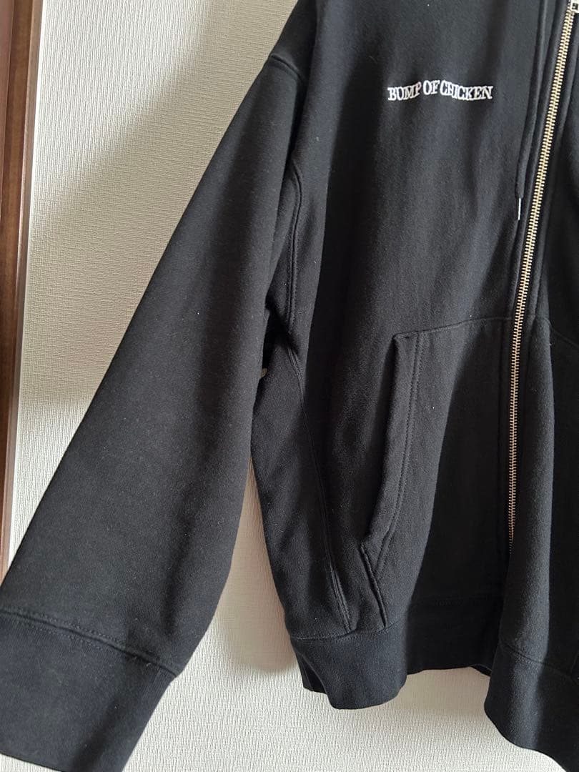 なないろ ジップパーカー