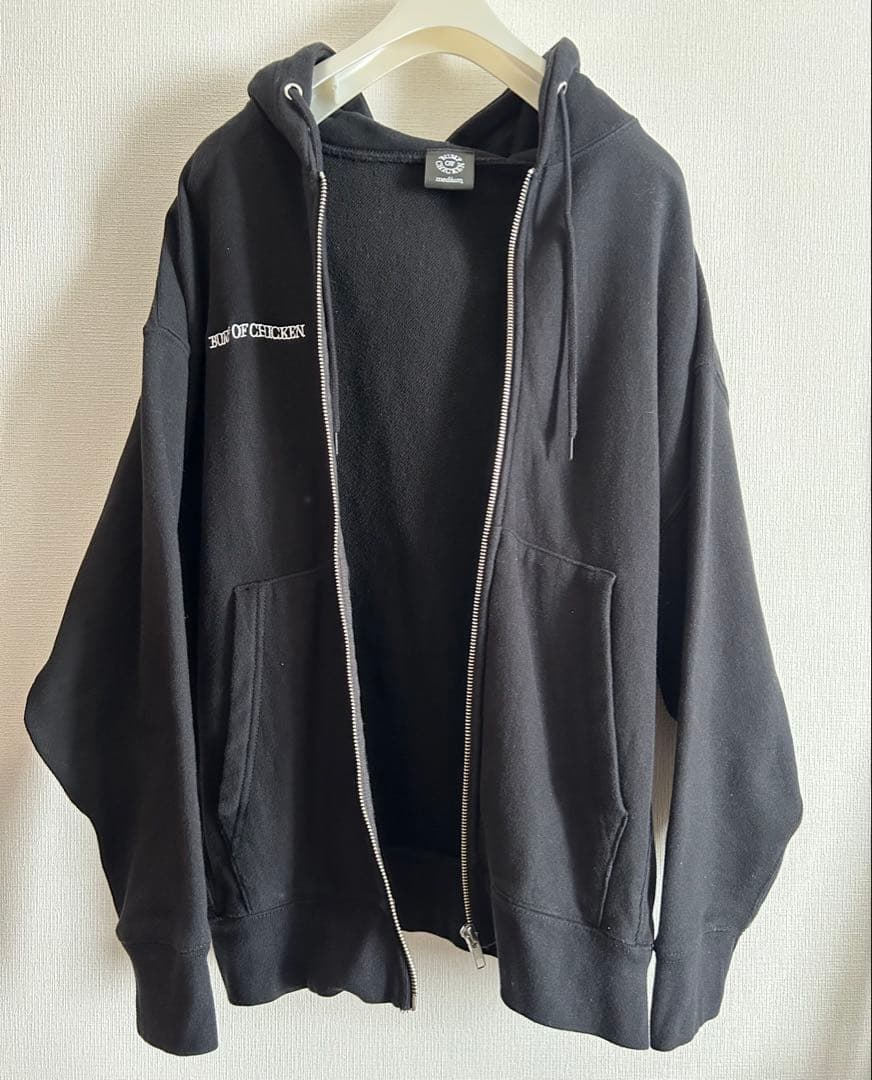 なないろ ジップパーカー