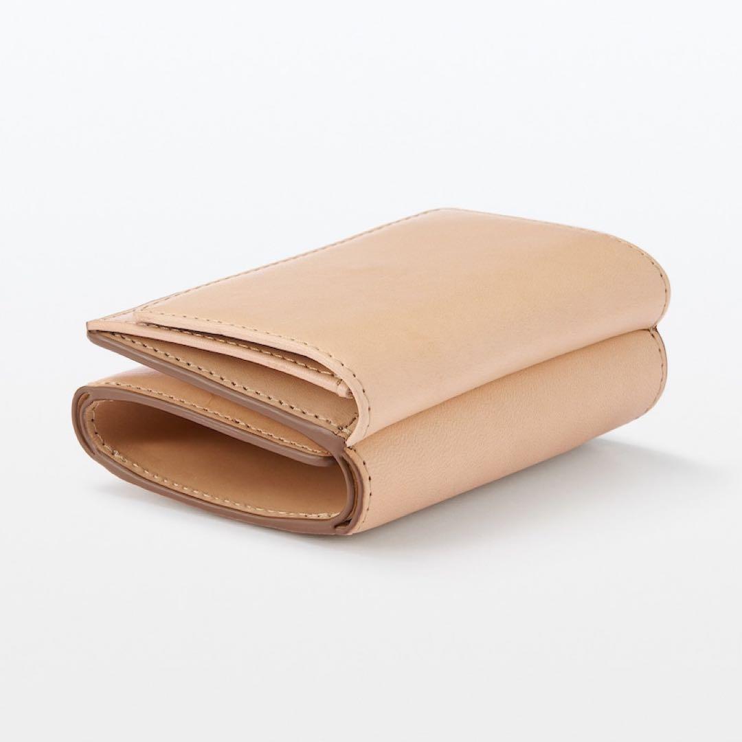 新品★無印良品★イタリア産ヌメ革　三つ折り財布 ★★