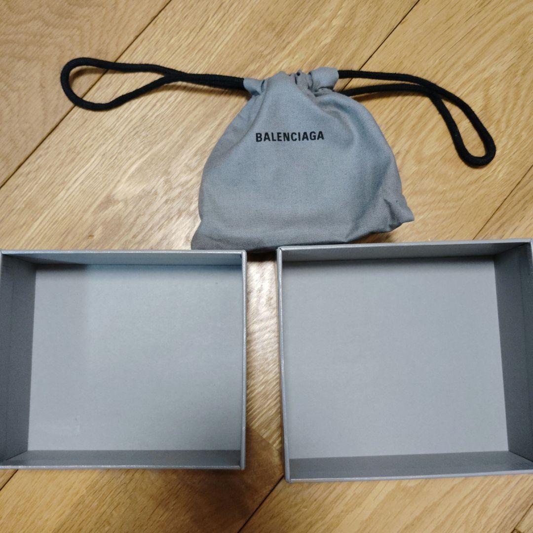 紙袋　ギフト　プレゼント　箱　ボックス　袋　バレンシアガ　巾着　ポーチ　アクセ