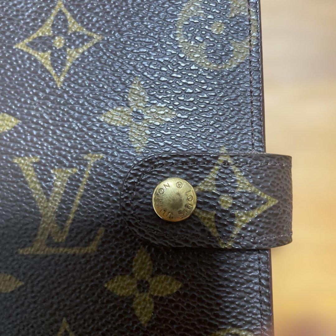 ルイヴィトン　手帳カバー