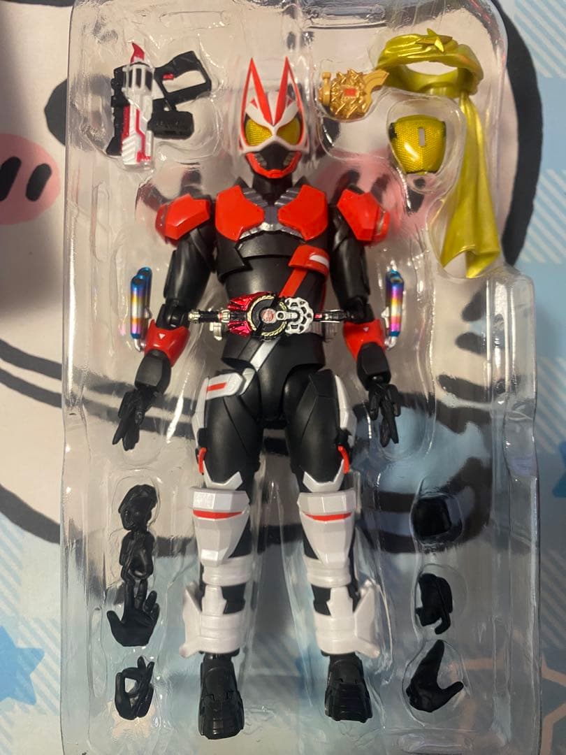 仮面ライダーギーツ S.H.Figuarts 基本フォーム3体セット 開封済み