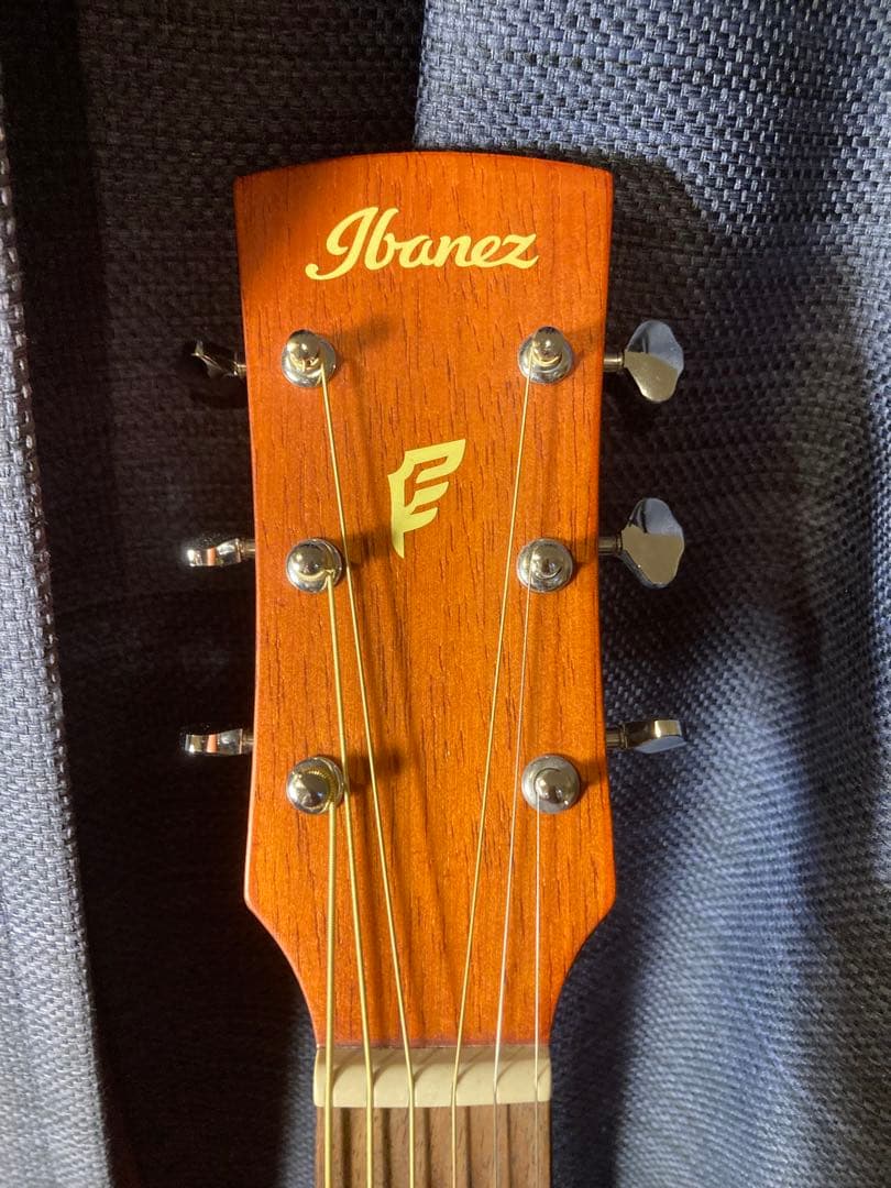 Ibanez AEQ2T アコースティックギター