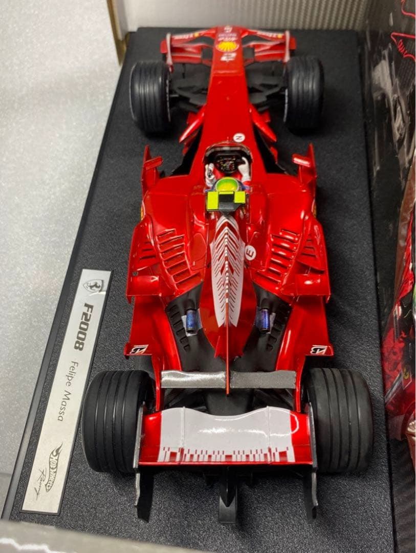 カスタム多数　1/18 マテル　フェラーリF2008 F.マッサ　シャークフィン