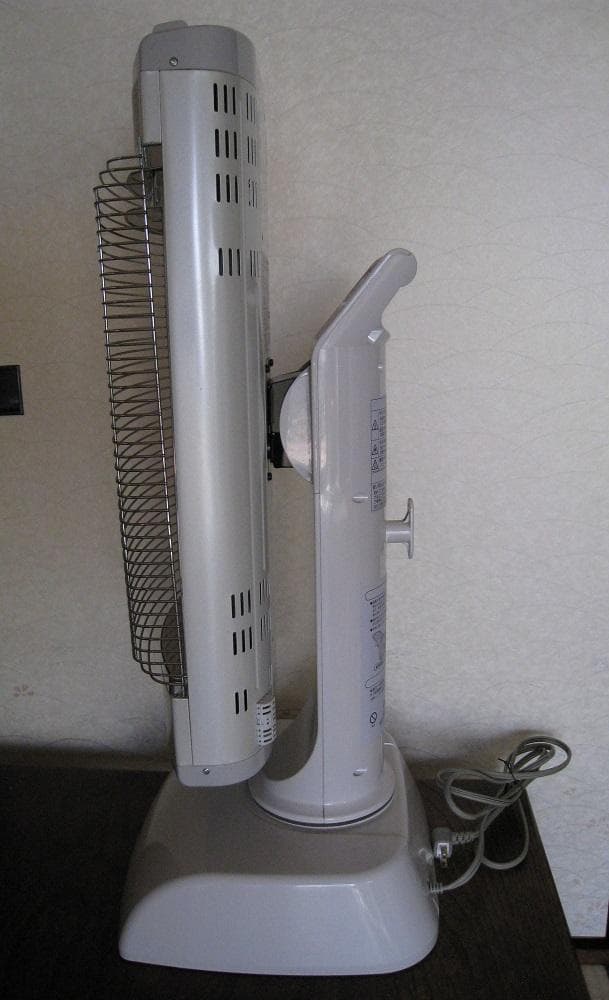 ダイキン セラムヒート 遠赤外線 2016年製 ERFT11TS-E