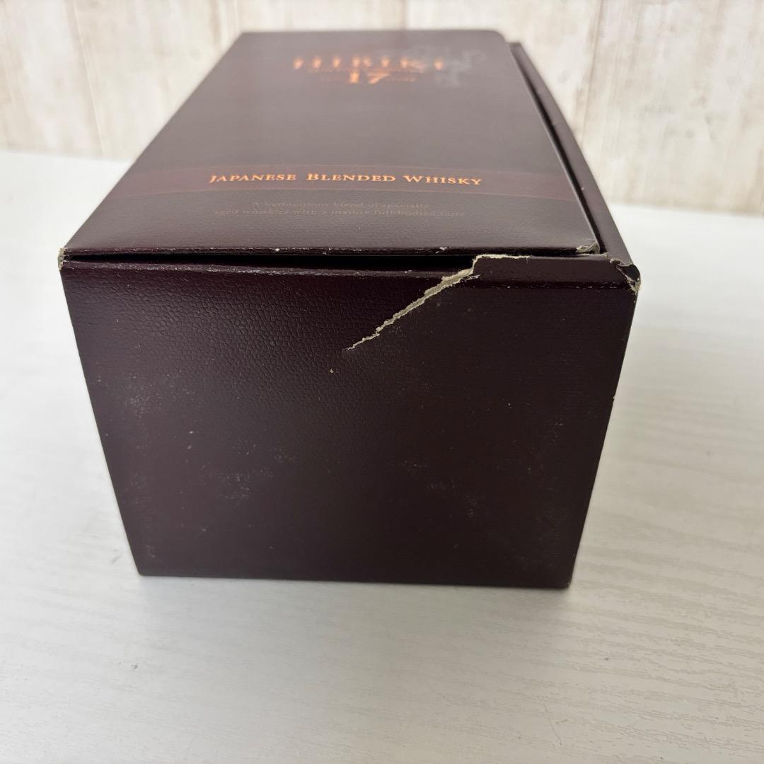 サントリー ウィスキー　響 17年 700ml 箱あり　新品未開封