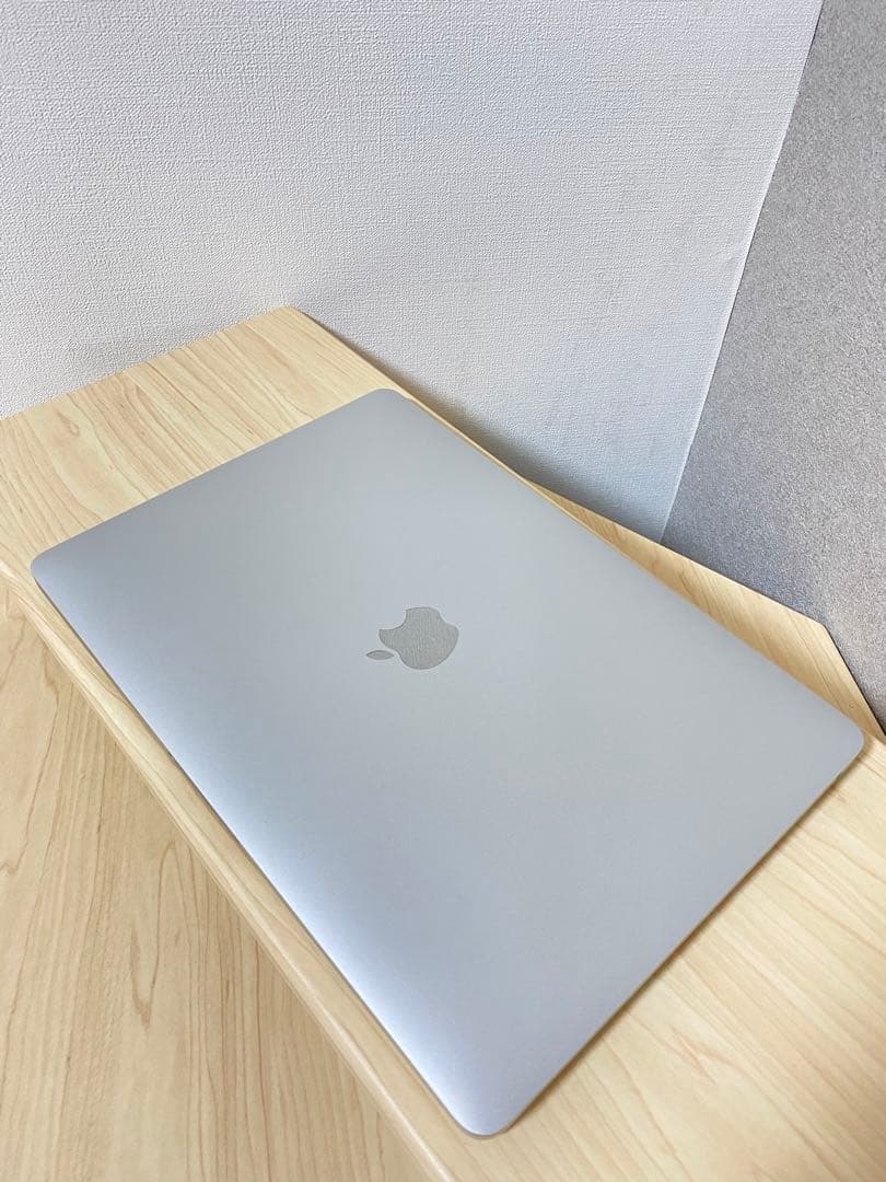 美品 MacBook Pro 13インチ 16GB Adobe&CAD設計