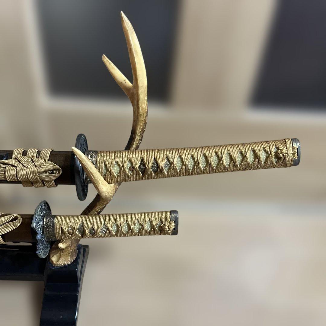 日本刀　模造刀　刀掛け　大小　太刀と脇差セット