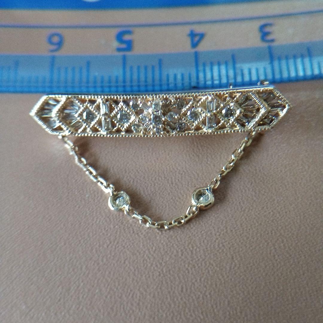 K18 18金　ブローチ ダイヤモンド0.31付き　3.4㌘