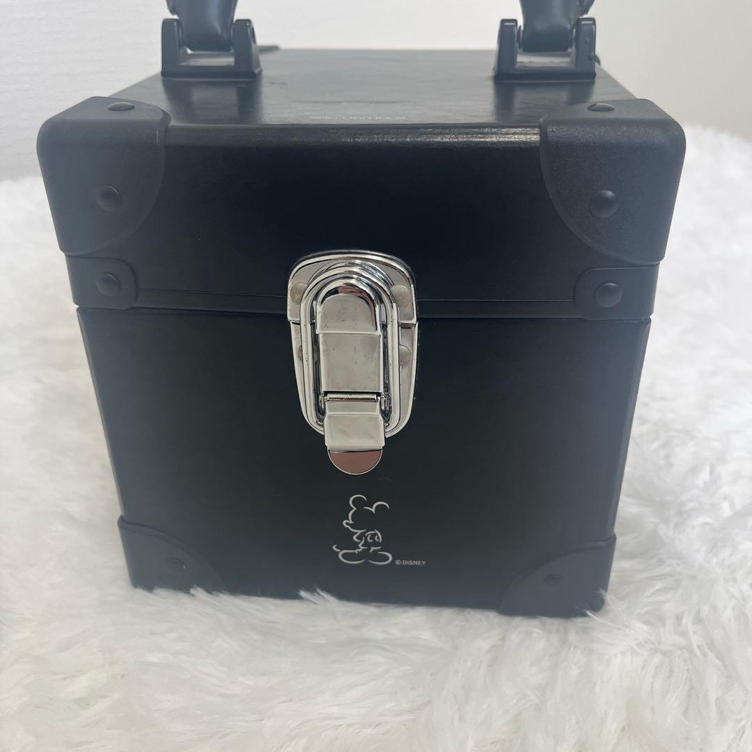 【レア】shu uemura 非売品 メイクボックス　ミッキー シュウウエムラ