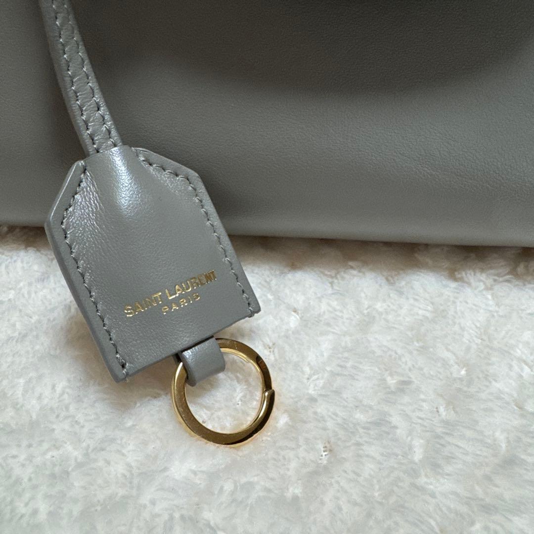YSL グレー レザートートバッグ