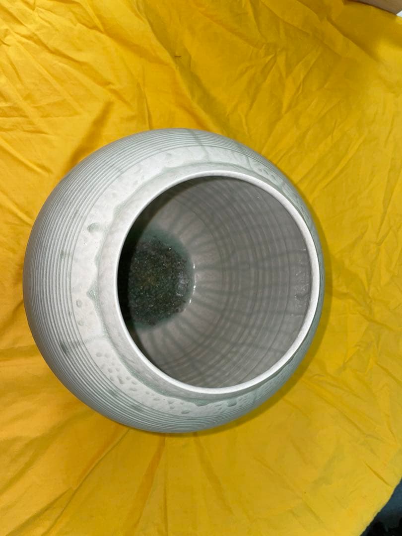 後藤英夫　牡蠣釉　壺