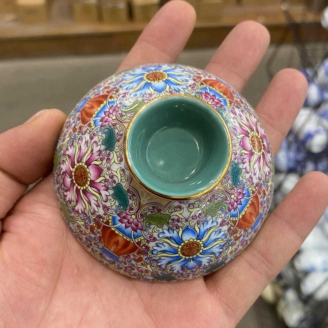中国茶器 琺瑯彩錦繡纏蓮蓋碗 景徳镇 蓋付き茶器 飲茶食器 煎茶具 未使用品