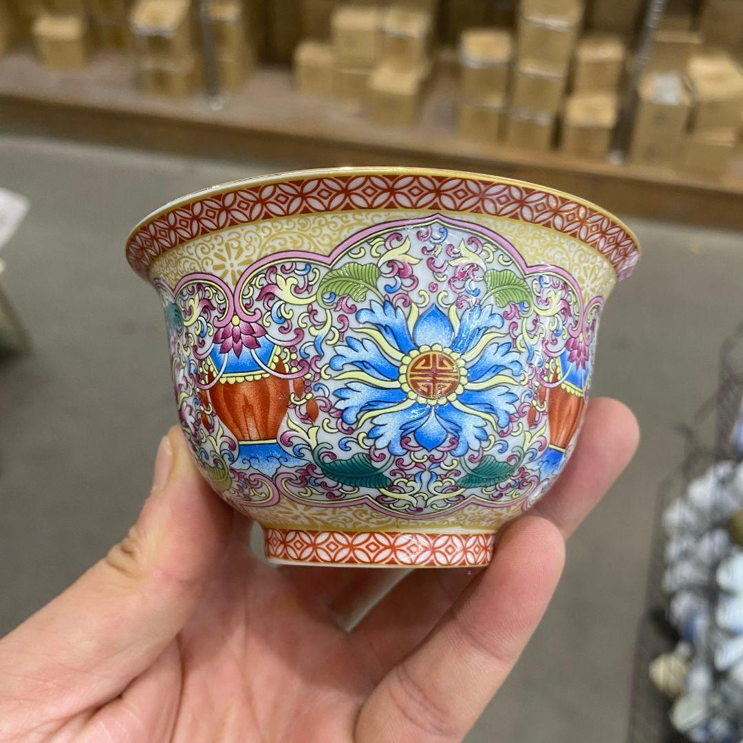 中国茶器 琺瑯彩錦繡纏蓮蓋碗 景徳镇 蓋付き茶器 飲茶食器 煎茶具 未使用品