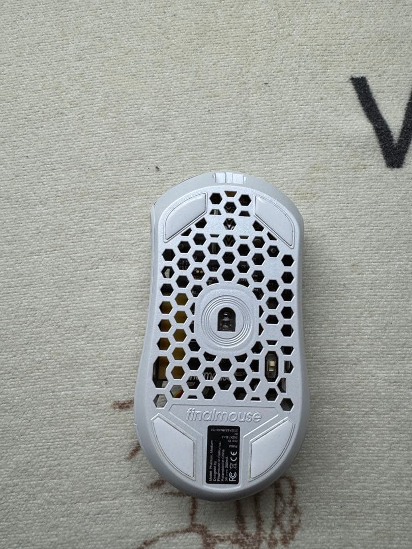 マウス・トラックボール Finalmouse Starlight-12 Pegasus Medium