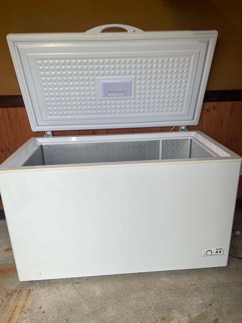 シャープ冷凍庫 業務用　上開きタイプ　FCS30D