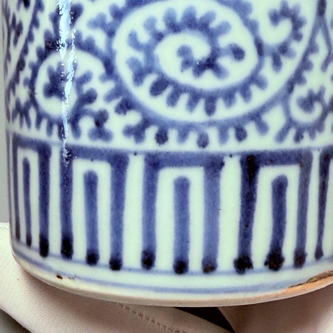 江戸時代　古伊万里　染付蛸唐草文様蓋物　緻密な絵付　大人気図柄　古器を楽しむ