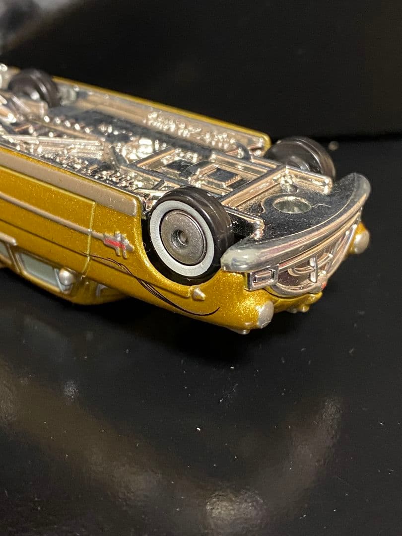 トミカ 激レア　廃盤　プレミア　カーズ　ドックハドソン　ゴールド