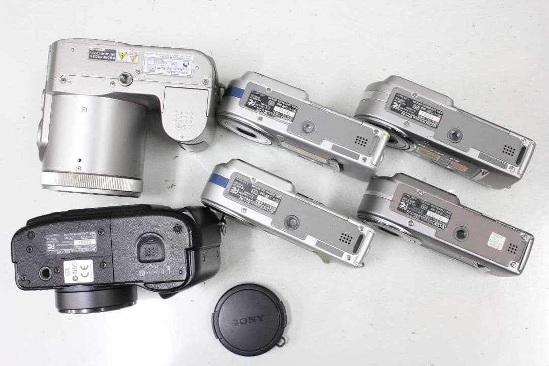 デジタルカメラ ６台 ジャンク品 SONY FUJIFILM