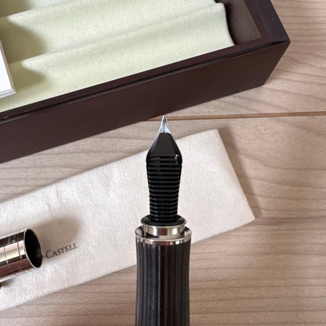 グラフ・フォン・ファーバーカステル 万年筆　イントゥイション　グラナディラ