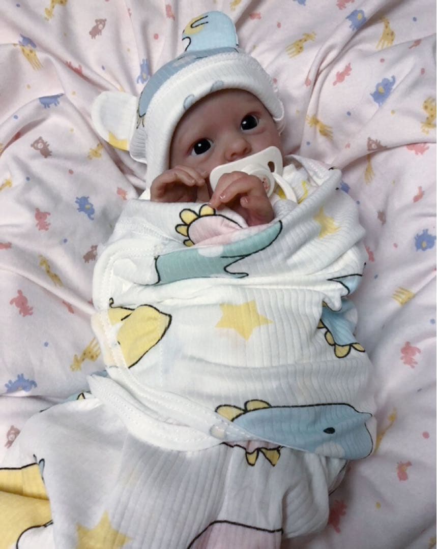 *・゜゜・*:.。..リボーンドール　未熟児赤ちゃん・*:.。. .。.:*