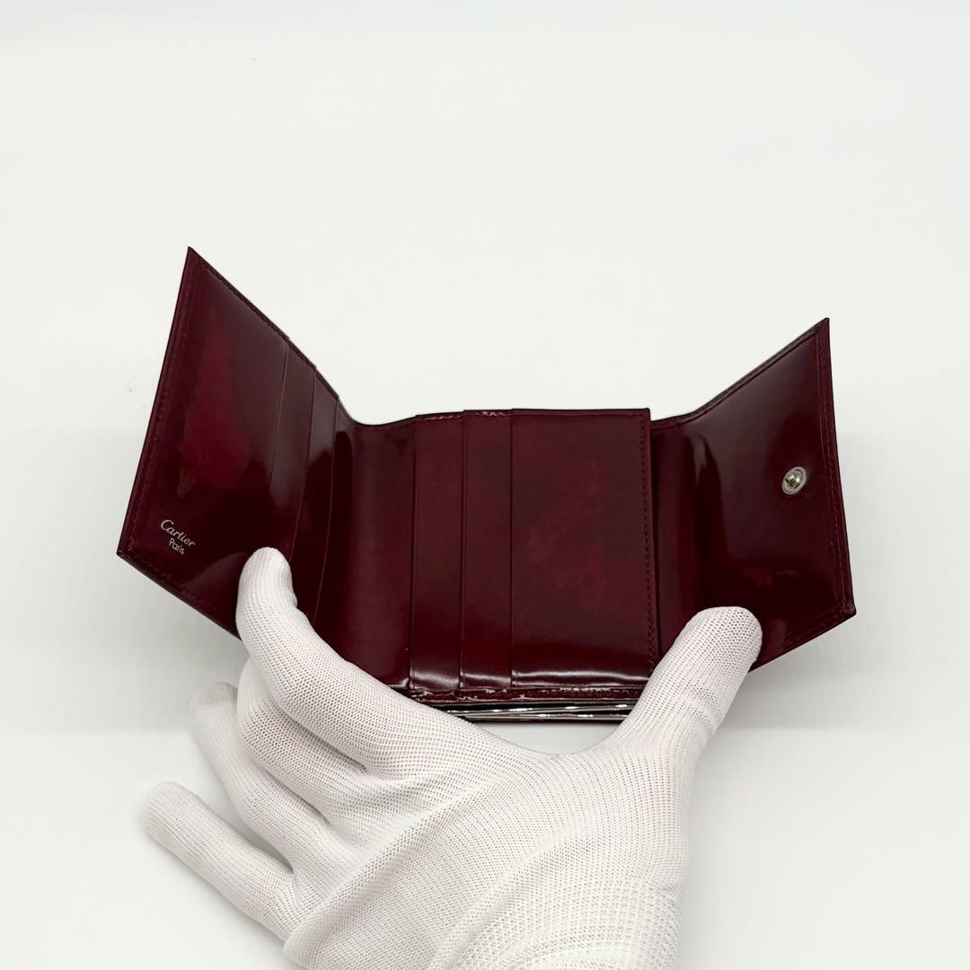 【美品】Cartier レザー 2つ折り財布 パンテール がま口 プレート ロゴ
