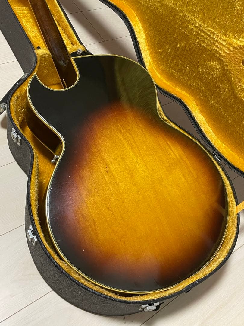 【10,000円値下げ】Chaki フルアコ P-8M ジャパンビンテージギター