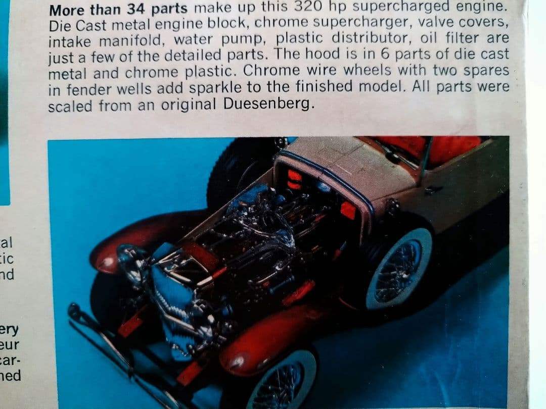 車　クラシックカー　メタルキット　１/１８　Ｄｕｅｓｅｎｂｅｒｇ　モデルＳＪ